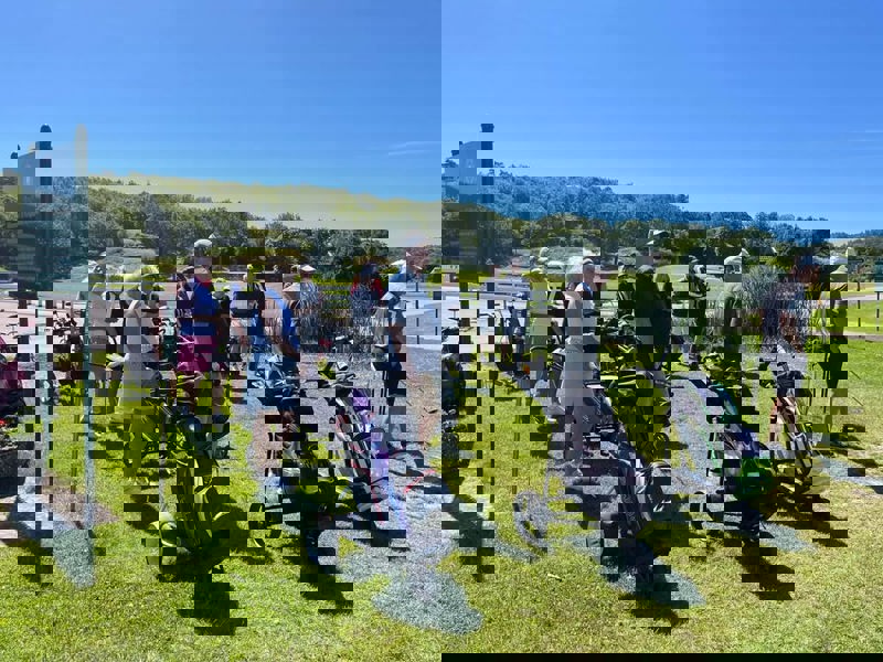 Var med i vår gemenskap